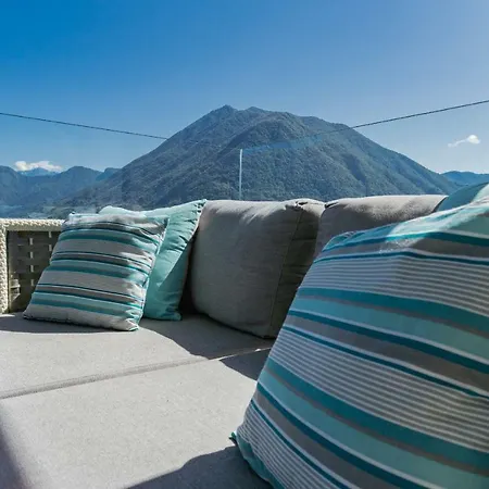 Contemporary Luxe Architecture On Lake Como Apartman Argegno